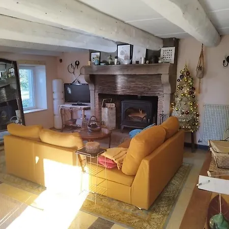 La Maison Aux Volets * Chameane