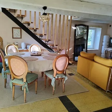 Ferienhaus La Maison Aux Volets Chameane