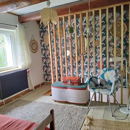 Holiday home La Maison Aux Volets Chameane